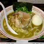 味玉鶏白湯煮干しラーメン