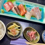 肴 よこ山 - 