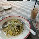TRATTORIA AL POMPIERE - ズッキーニのオイルソーススパゲッティ！美味しいです。