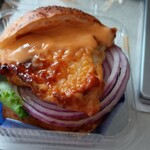 ヤオコー - 料理写真:ケバブバーガー 298円(税別)