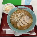 くるまやラーメン - 料理写真: