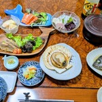 民宿 みなみ荘 - 料理写真:おお〜と声が出る豪華さ