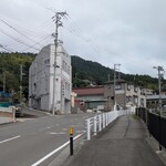 民宿 みなみ荘 - 三角形!?の建物です