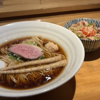 鴨だしらぁ麺 轟_0