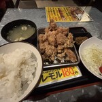 大分からあげと鉄板焼 勝男 - 