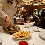 ウルフギャング・ステーキハウス シグニチャー - 