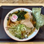 ラーメン処 市丸製麺 - 料理写真:中華そば