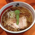 塩元帥 - 天然塩ラーメン(700円)