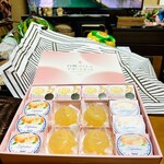 ゴンチャロフ - 料理写真:名曲アルバム 〜ビバルディの春夏〜と白桃は会うわ♫ byまみこまみこ