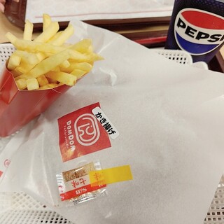 ドムドムハンバーガー_0