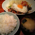 武蔵家別館 - レバ刺にできるレバーの生姜焼き定食