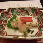 つきじ治作 - 桜鯛筍巻、本鮪細造里