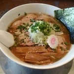 らーめん太陽堂 - 醤油チャーシュー麺