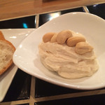 和フレンチバル村塾 - 滑らかなクリームポテサラの中に刻んだたくあん❤︎