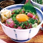 ほうせい丸 - ねぎとろユッケ丼