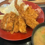 かつや - 料理写真:海老・チキンカツ・唐揚げ定食869円