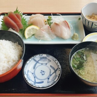 魚がし食堂はま蔵_0