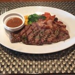 tcc 炉窯炭火焼Steak - ニューヨーク サーロインステーキ 温野菜添え（4F Lunch Course）