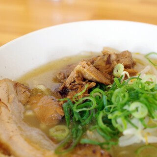 ラーメン 峠_1