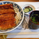 八十八 - ぽんころ鰻丼　蓋を開けて