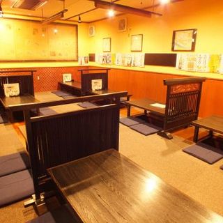 120席全席掘りごたつ