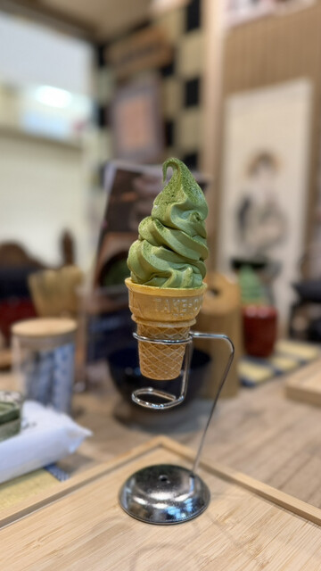 掛軸茶屋 - 北新地/ソフトクリーム | 食べログ