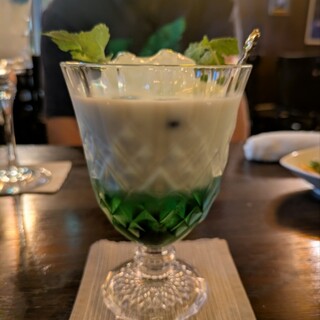 八月の鯨_1