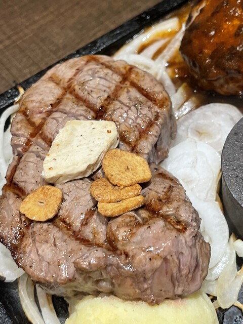 ステーキとハンバーグのお店 BIG BEAR 三軒茶屋店 （ビッグ ベア