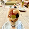 たかすか - 桃パフェフロントビュー