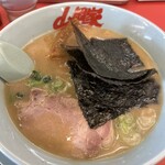 ラーメン山岡家 - 料理写真:醤油ラーメン(麺カタメ味ウスメアブラヌキ麺半分)
+コロチャー6個+広州メンマ
690円+アプリクーポン無料+アプリクーポン無料
お得感しかない