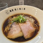 麺屋 豚と鶏と僕 - 料理写真: