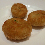 家全七福酒家 SEVENTH SON RESTAURANT - 飲茶（ニラ入り揚げもち）