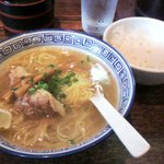 竹井幸彦 - 鶏塩ラーメン+ランチの無料半ライス