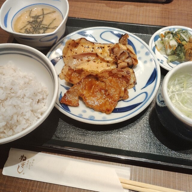 Negishi Ueno ekimae B1 ten - Keisei Ueno/Gyutan (Beef tongue