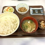 すき家 - 料理写真:◉ 牛たまかけ朝食 (ご飯大盛・お新香変更) ¥480-