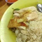 Chin Chin Eating House - チキンライスにして食べる