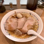 どうとんぼり神座  - 料理写真:炙り小チャーシュー煮玉子 冷たいおいしいラーメン