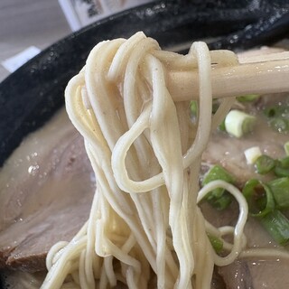 豚骨らーめん ガチ豚。_1