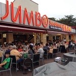 JUMBO Seafood - 河川沿いの店