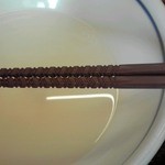 釜揚げうどん岡じま - 箸は独特の形状でした(２０１５年５月２日撮影)