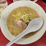 ラーメンショップ弘前 - 料理写真:ねぎ塩ラーメン　960円