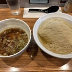 番町製麺 - 料理写真:昆布水つけ麺　大盛
