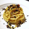 Rossi - 料理写真:トリュフ入りスパゲッティ　カルボナーラ