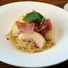 クッカーニャ・トレ - 桃と生ハムの冷製パスタ