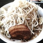 横浜家系ラーメン勝星家 - 