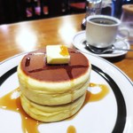 ピノキオ - ホットケーキ、ブレンドコーヒー