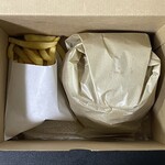 ブッチャーズテーブル - 2026.08.19 (水)    ブッチャーズバーガー　1800円（税込）