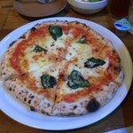 トムボーイカフェ - マルゲリータピザ