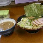 横浜家系ラーメン 孝太郎 - 