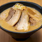 萬馬軒 - 料理写真:味噌チャーシュー麺